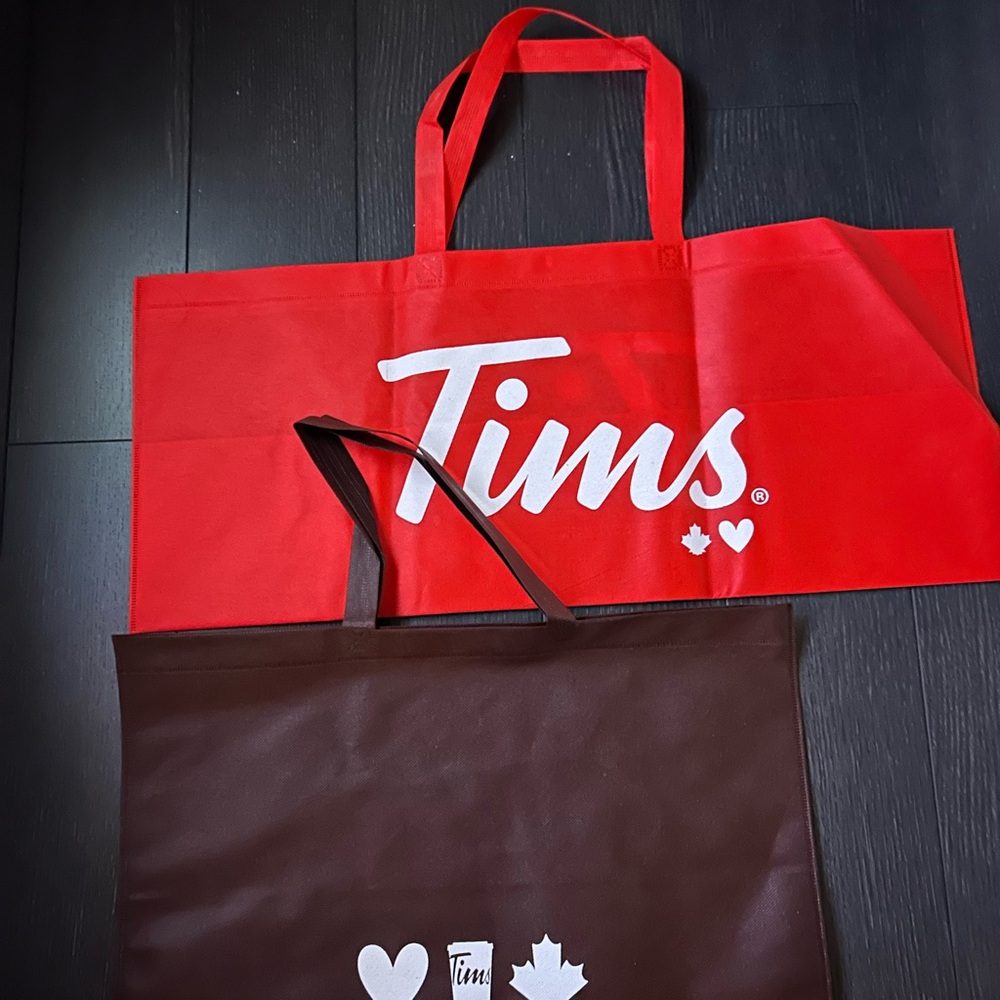 Tims Red and Brown Tote Bags nWOT